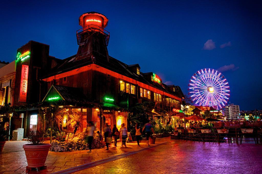 Utopia Mihama Chatan Bagian luar foto